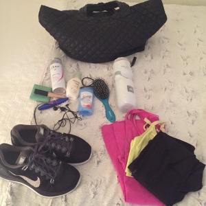 what to pack in gym bag